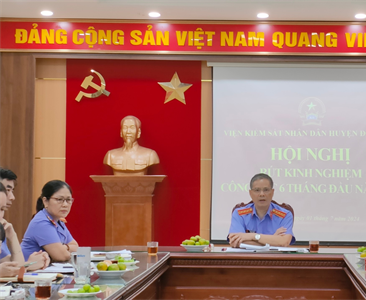 Viện KSND huyện Đông Anh tổ chức Hội nghị rút kinh nghiệm công tác 6 tháng...